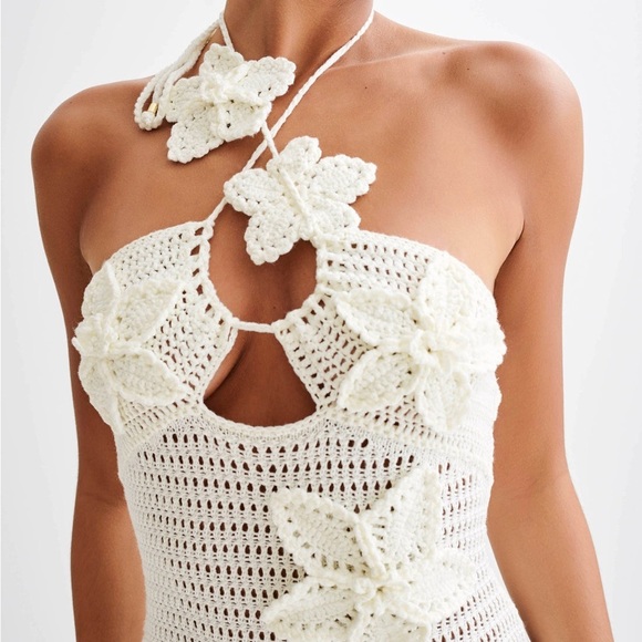 NWT Meshki Kayla Floral Crochet Maxi Dress medium - Picture 14 of 14